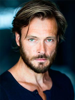 Андреас Пичман Andreas Pietschmann - Эйк Ларсен